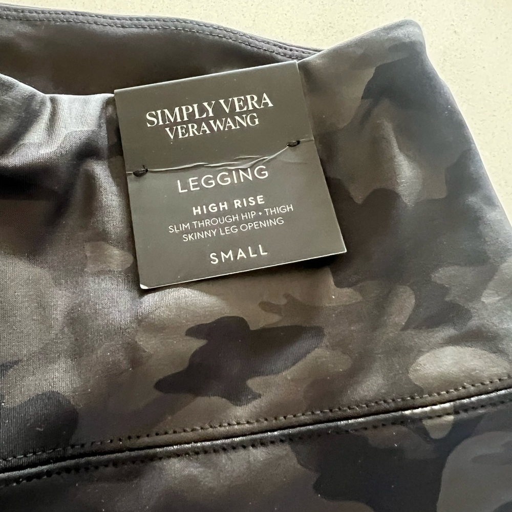 Black camo leggings - Picture 2 of 3